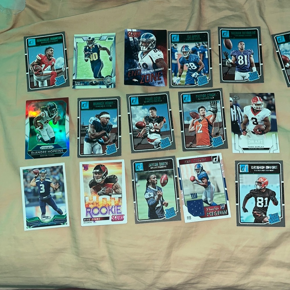 NFL ROOKIE CARDS